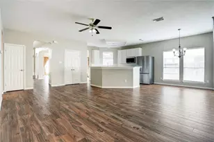 4822 Silverlake Dr, Sugar Land, TX 77479 - Photo 10