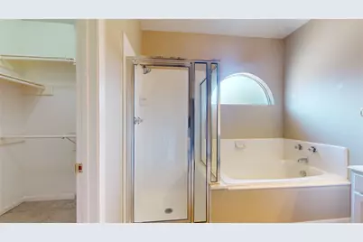 4822 Silverlake Drive, Sugar Land, TX 77479 - Photo 24