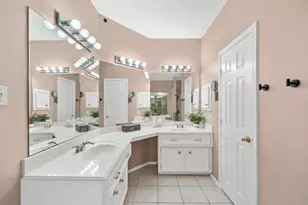 2372 Autumn Mist Ct, League City, TX 77573 - Photo 22