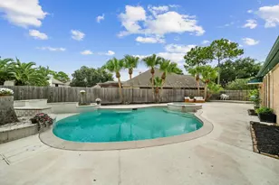 2372 Autumn Mist Ct, League City, TX 77573 - Photo 18