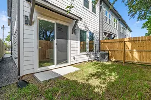 2706 Fox St, Houston, TX 77003 - Photo 34