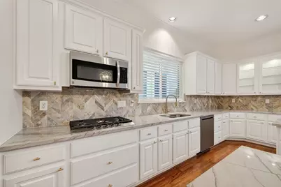 431 Westmoreland Street, Houston, TX 77006 - Photo 22