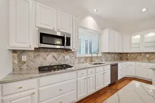 431 Westmoreland St, Houston, TX 77006 - Photo 22