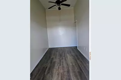 601B West Washington Ave Avenue #B, Navasota, TX 77868 - Photo 12