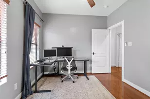 1334 Alexander St, Houston, TX 77008 - Photo 28