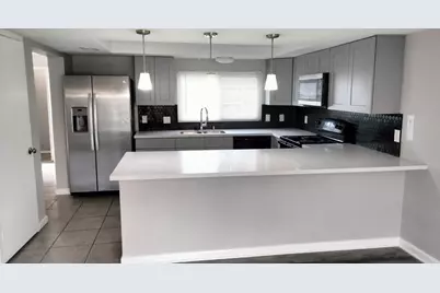 15806 Val Verde Dr, Houston, TX 77083 - Photo 12