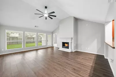 1855 Silent Shore Court, League City, TX 77573 - Photo 10