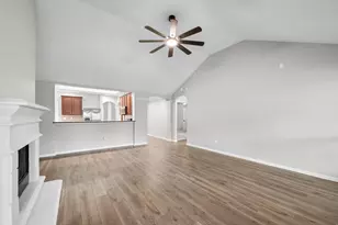 1855 Silent Shore Ct, League City, TX 77573 - Photo 12