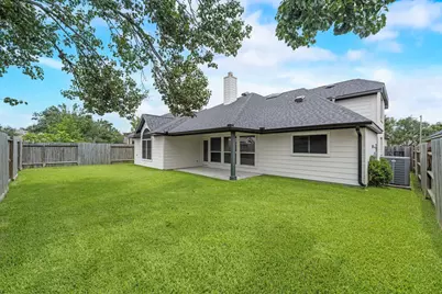 1855 Silent Shore Court, League City, TX 77573 - Photo 36