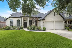 1855 Silent Shore Ct, League City, TX 77573 - Photo 1