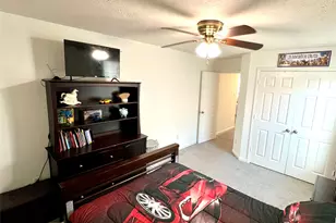 2635 Oakwood Blf Trl, Houston, TX 77038 - Photo 32