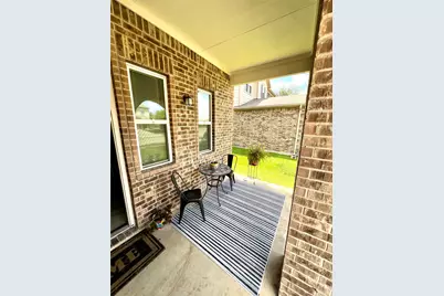 2635 Oakwood Bluff Trail, Houston, TX 77038 - Photo 6