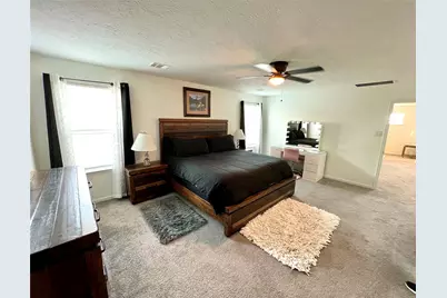 2635 Oakwood Bluff Trail, Houston, TX 77038 - Photo 22