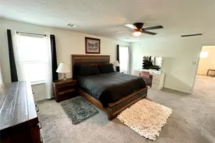 2635 Oakwood Blf Trl, Houston, TX 77038 - Photo 22