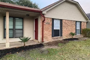 12728 Shannon Hills Dr, Houston, TX 77099 - Photo 1