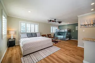 18510 Barbuda Ln, Houston, TX 77058 - Photo 32