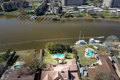 18510 Barbuda Lane, Houston, TX 77058 - Photo 48