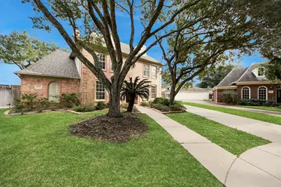 4210 Alcorn Glen Lane, Sugar Land, TX 77479 - Photo 4