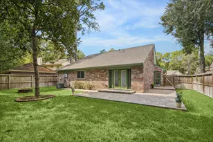 6 Cottage Grove Pl, The Woodlands, TX 77381 - Photo 28