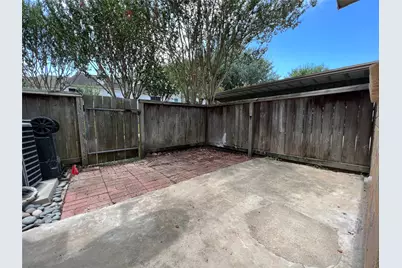 2808 Grants Lake Boulevard #304, Sugar Land, TX 77479 - Photo 12