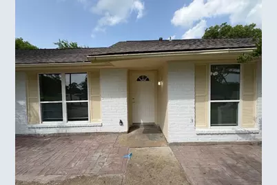 12127 Rhinebeck Drive, Houston, TX 77089 - Photo 6