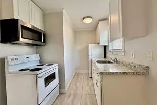 114 Munford St, Houston, TX 77008 - Photo 4