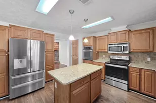 18028 Klein Rd, Winnie, TX 77665 - Photo 18