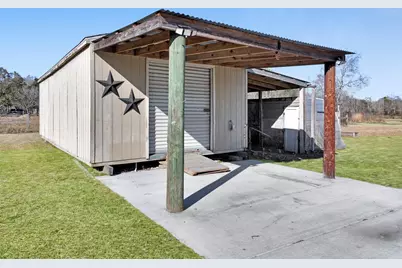 18028 Klein Road, Winnie, TX 77665 - Photo 10