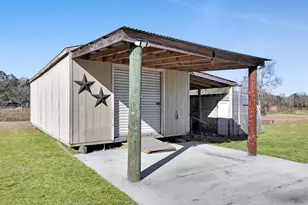 18028 Klein Rd, Winnie, TX 77665 - Photo 10