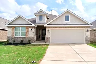 5813 Musquiz Rdg, Seguin, TX 78155 - Photo 1