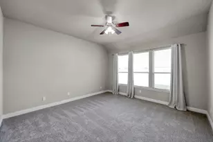 10 Canterborough Pl, Tomball, TX 77375 - Photo 22