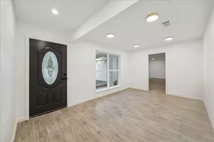 5411 Logston Ln, Spring, TX 77389 - Photo 6