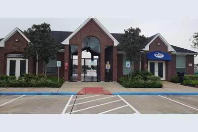 2702 Golden Hills Court, Fresno, TX 77545 - Photo 8