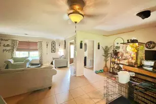 2104 French Pl, Baytown, TX 77520 - Photo 4