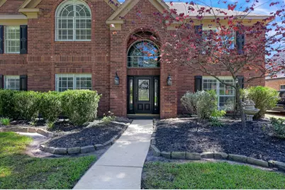12103 Auburn Hills Drive, Tomball, TX 77377 - Photo 2