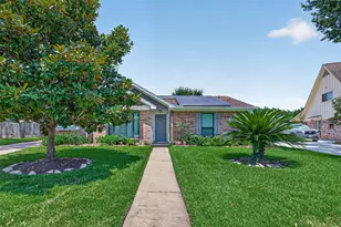 11818 Meadowdale Dr, Meadows, TX 77477 - Photo 4