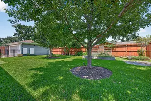 11818 Meadowdale Dr, Meadows, TX 77477 - Photo 42
