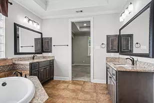 9958 Beautyberry, Conroe, TX 77385 - Photo 32