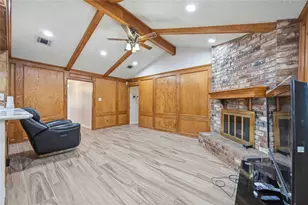 154 Evanston St, Houston, TX 77015 - Photo 6