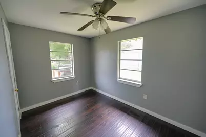 1106 Mooney Road, Houston, TX 77037 - Photo 6