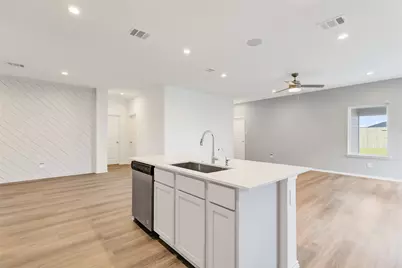 767 Timber Heights Drive, Dayton, TX 77535 - Photo 14