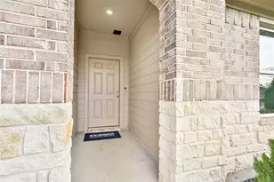 767 Timber Hts Dr, Dayton, TX 77535 - Photo 4