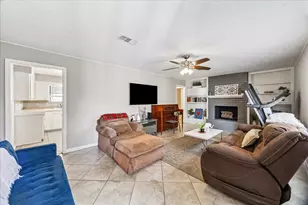5811 Spruce Forest Dr, Houston, TX 77092 - Photo 6