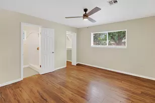 5502 Effingham Dr, Houston, TX 77035 - Photo 22