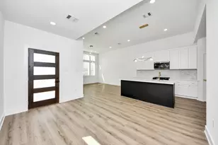 5506 Bacher St St, Houston, TX 77028 - Photo 8