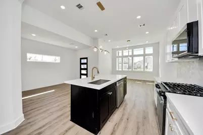 5506 Bacher St Street #A/B, Houston, TX 77028 - Photo 10