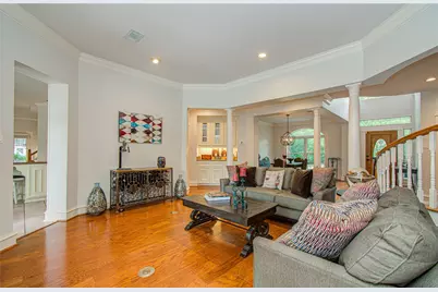 2 English Glade Court #2, The Woodlands, TX 77381 - Photo 12