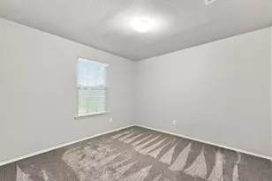 7834 London Tower Ln, Houston, TX 77044 - Photo 38