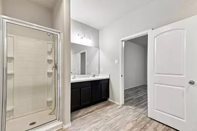 7834 London Tower Lane, Houston, TX 77044 - Photo 28