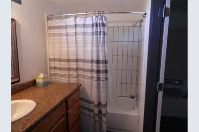 800 29th Street, Dickinson, TX 77539 - Photo 6